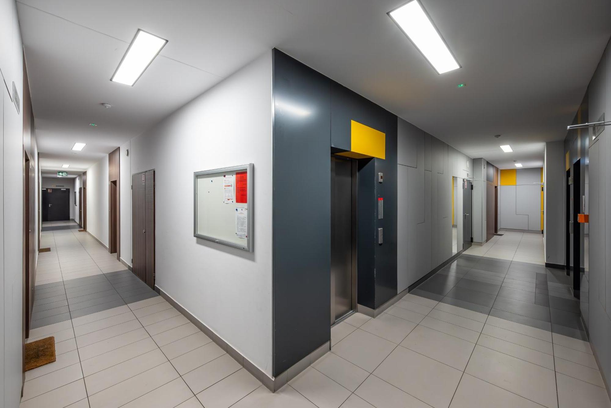 Metro Plocka Cosy Apartment Warschau Exterior foto
